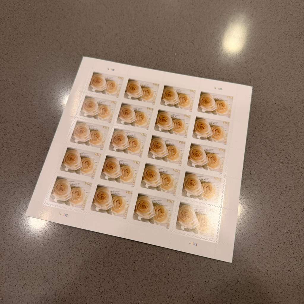 2011 Wedding Roses First-Class Postage Stamps